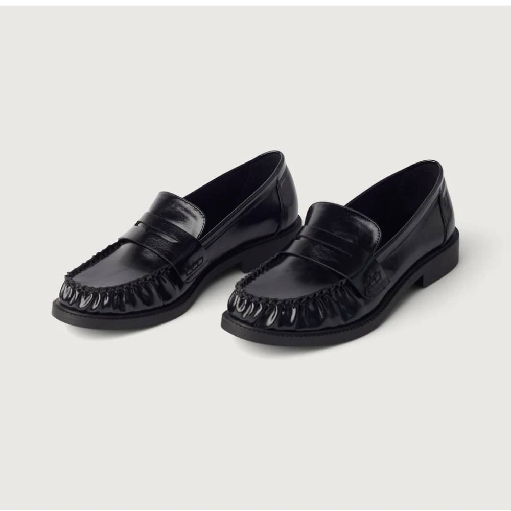 OAK + FORT Shiny Black Loafers